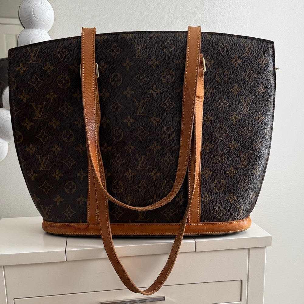 Louis Vuitton Babylon Monogram Tote